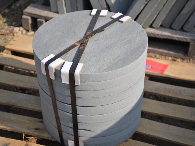 Round Bluestone Steppers